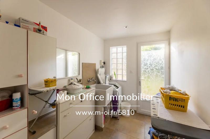 Villa - 316 m² - 9 pièces