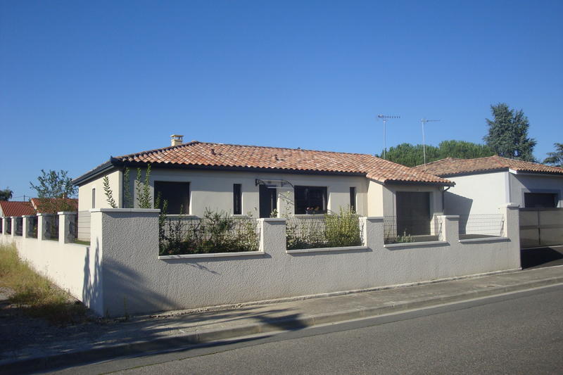 Villa - 100 m² - 5 pièces