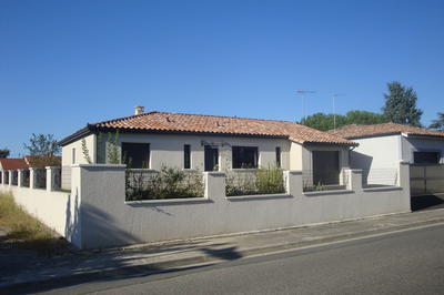 Villa - 100 m² - 5 pièces