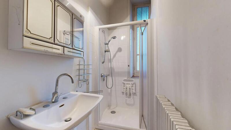 Maison bourgeoise - 212 m² - 6 pièces