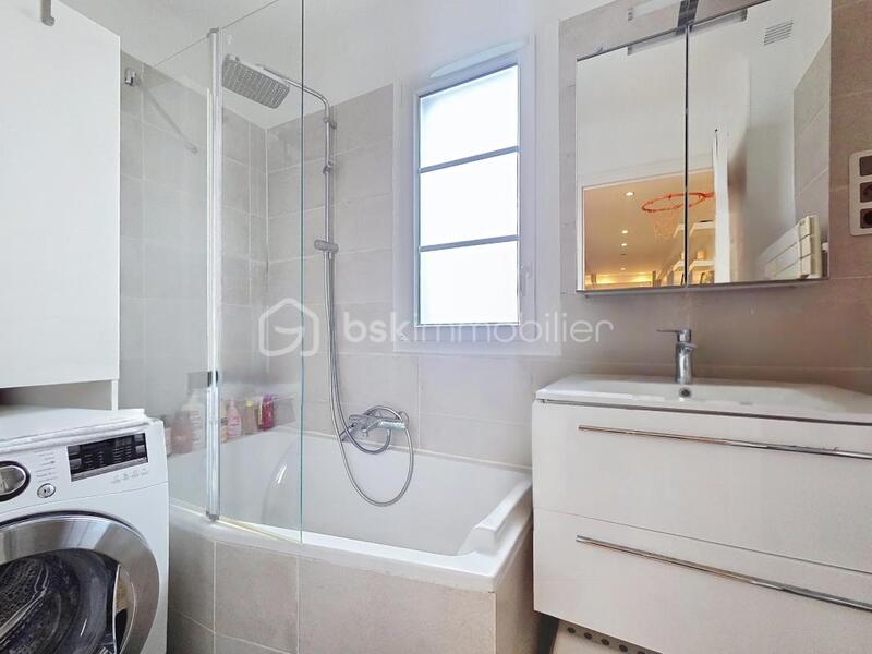 Appartement - 64 m² - 3 pièces