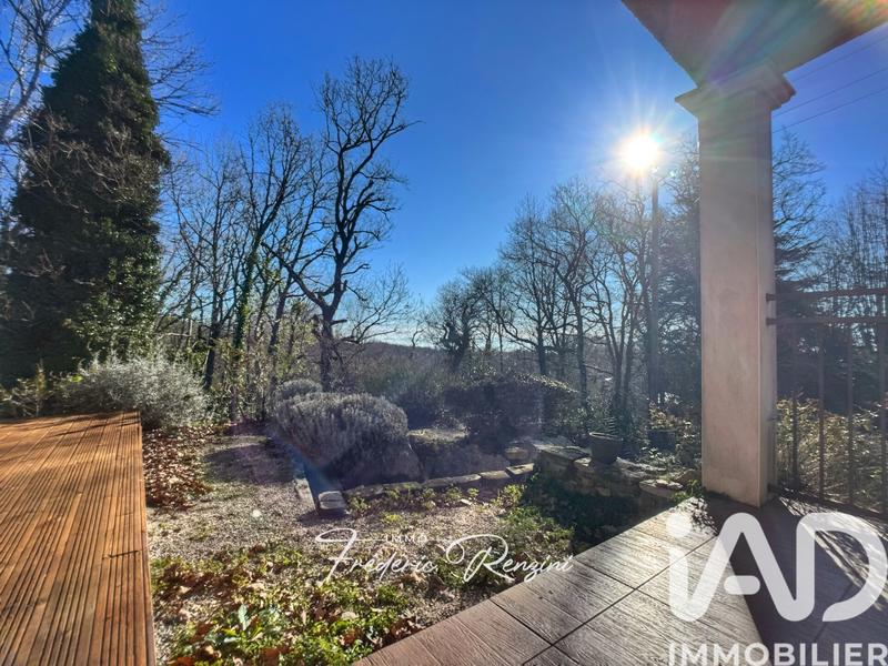 Maison - 127 m² - 6 pièces