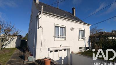 Maison - 93 m² - 4 pièces