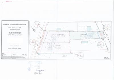 Terrain constructible - 1 087 m²