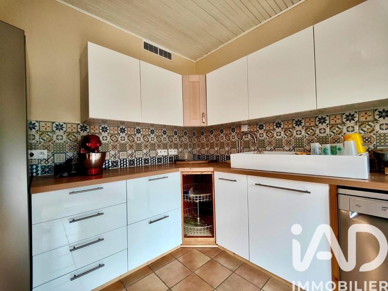 Maison - 231 m² - 11 pièces