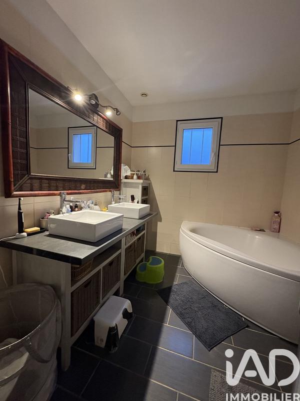 Maison - 110 m² - 5 pièces