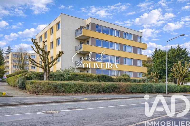 Appartement - 82 m² - 4 pièces