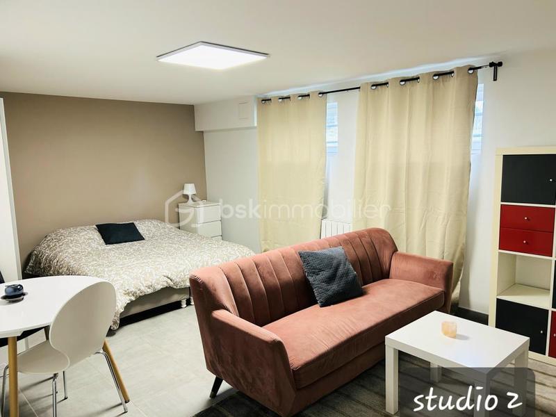 Maison - 180 m² - 9 pièces