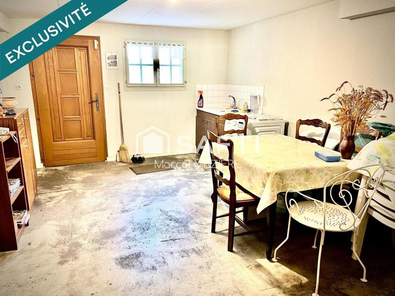 Maison - 98 m² - 5 pièces