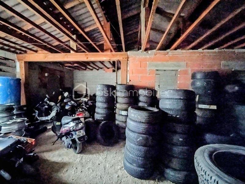 Maison traditionnelle - 117 m² - 6 pièces