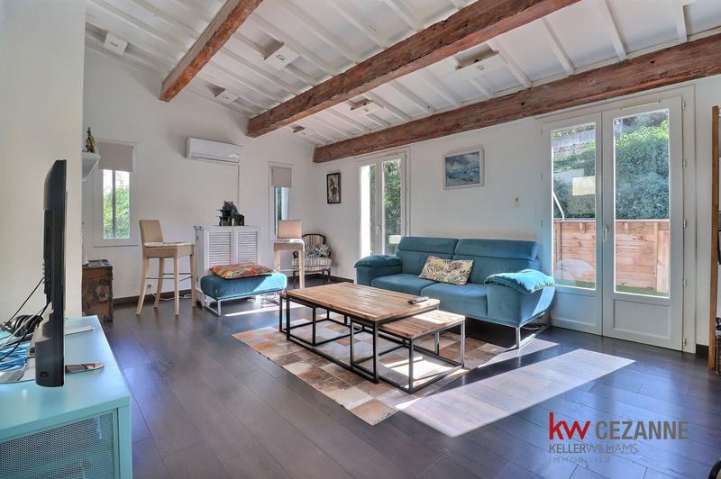 Maison - 161 m² - 6 pièces