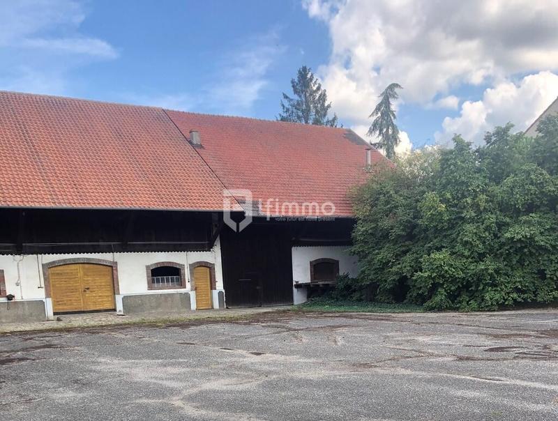 Corps de ferme - 181 m² - 8 pièces