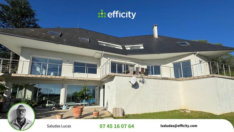 Maison - 490 m² - 6 pièces