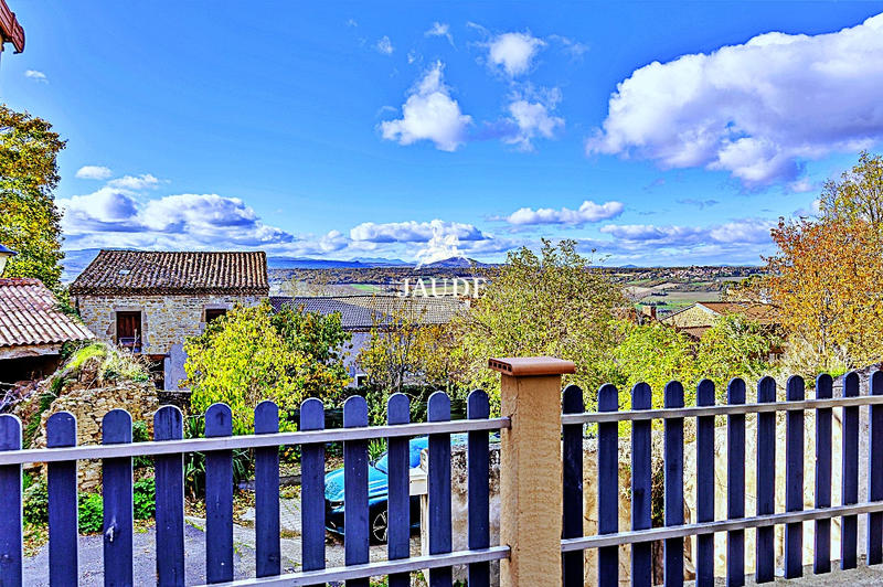 Maison de village - 113 m² - 4 pièces