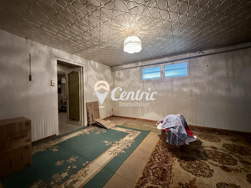 Maison - 95 m² - 5 pièces