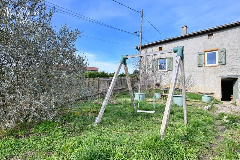 Maison - 101 m² - 5 pièces