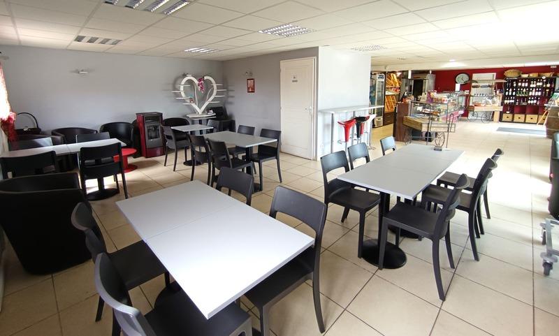 Local commercial - 152 m² - 7 pièces