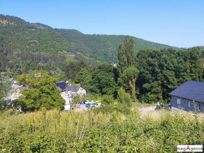 Terrain constructible - 673 m²