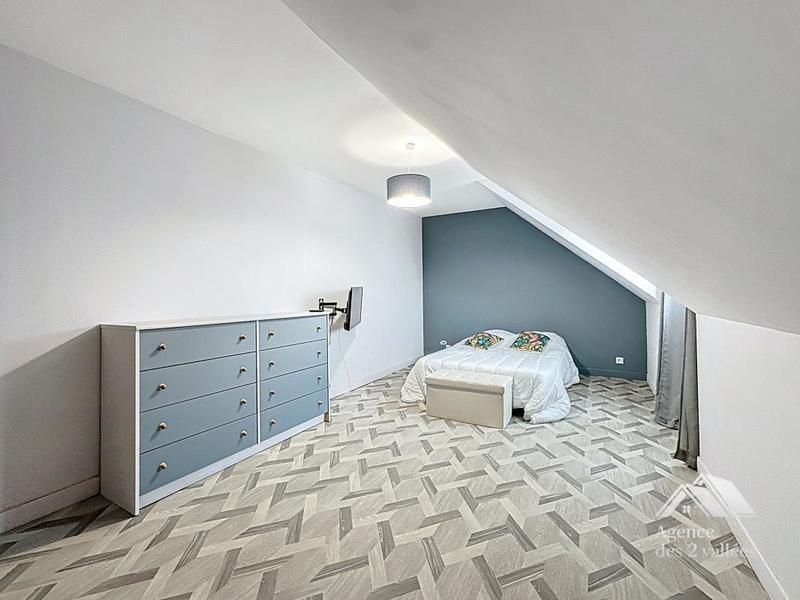 Maison - 105 m² - 5 pièces