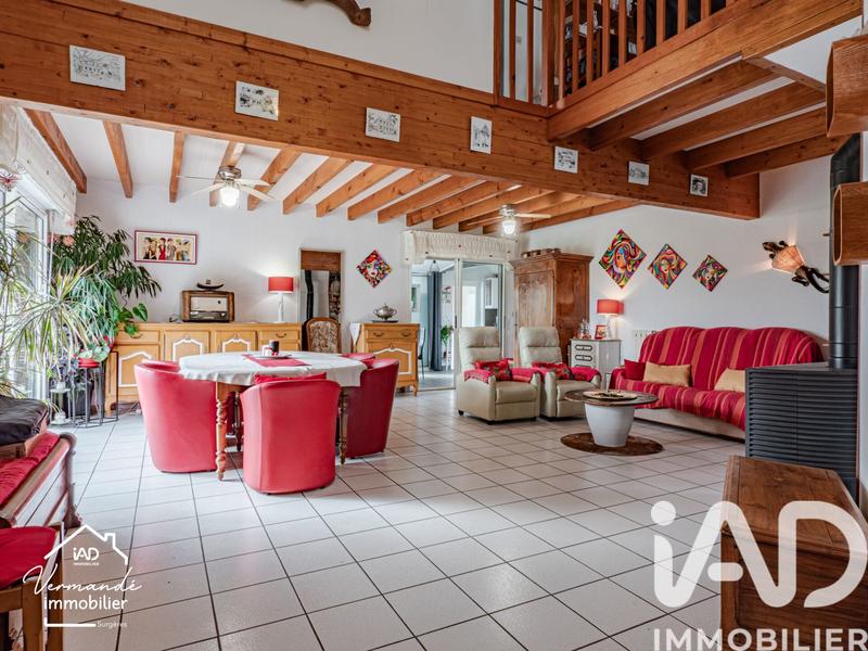 Maison - 170 m² - 7 pièces