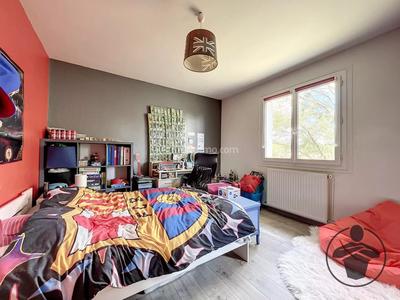 Maison - 130 m² - 4 pièces