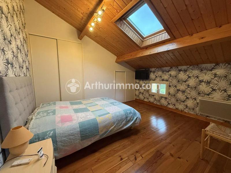 Maison - 183 m² - 8 pièces