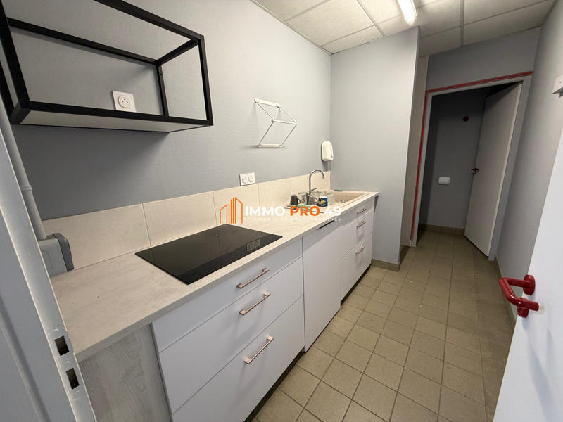 Local d'activités - 600 m²