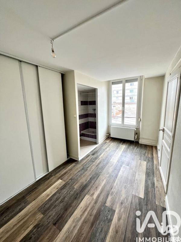 Appartement - 75 m² - 2 pièces