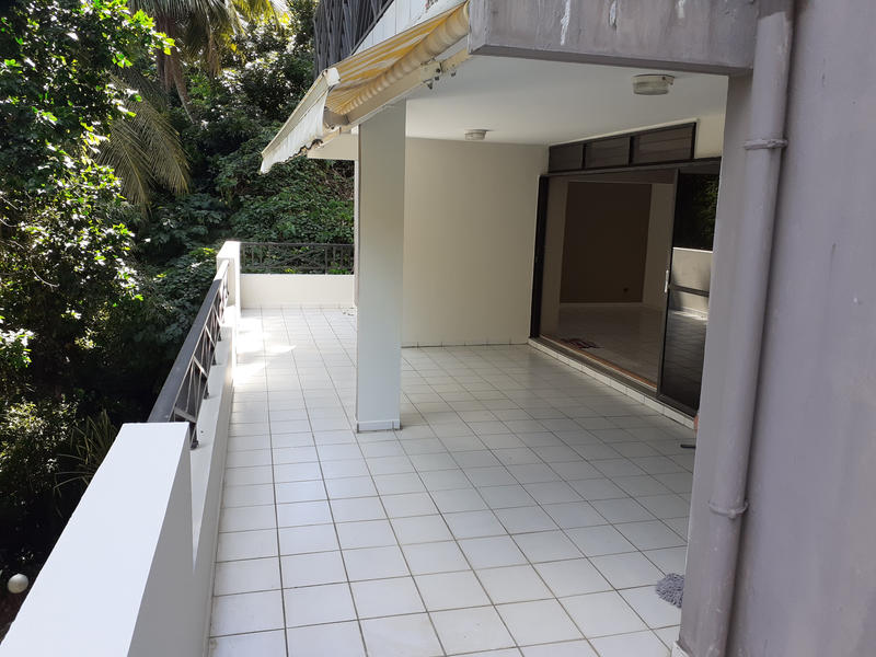 Appartement - 105 m² - 4 pièces