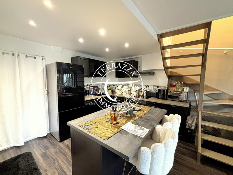 Duplex - 74 m² - 3 pièces