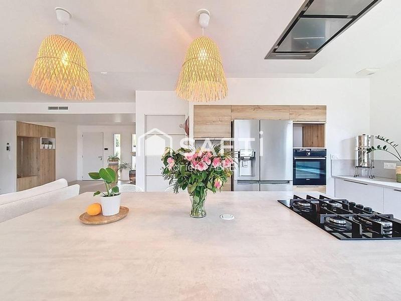 Maison - 113 m² - 5 pièces