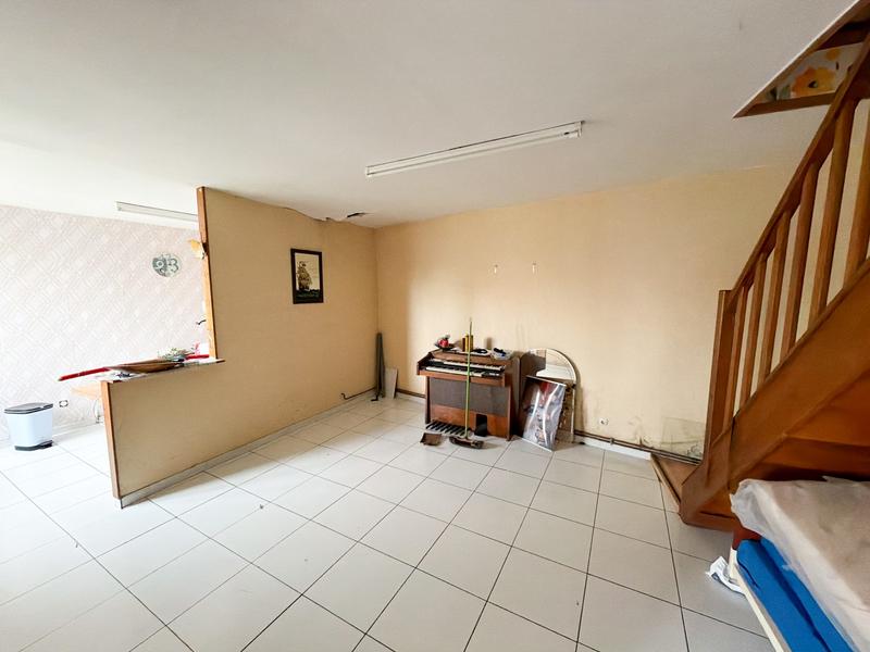 Maison - 185 m² - 8 pièces