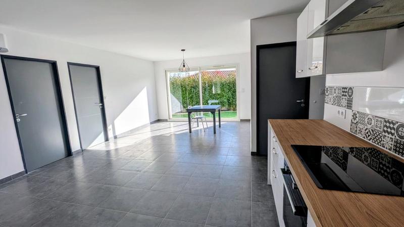 Villa - 80 m² - 4 pièces