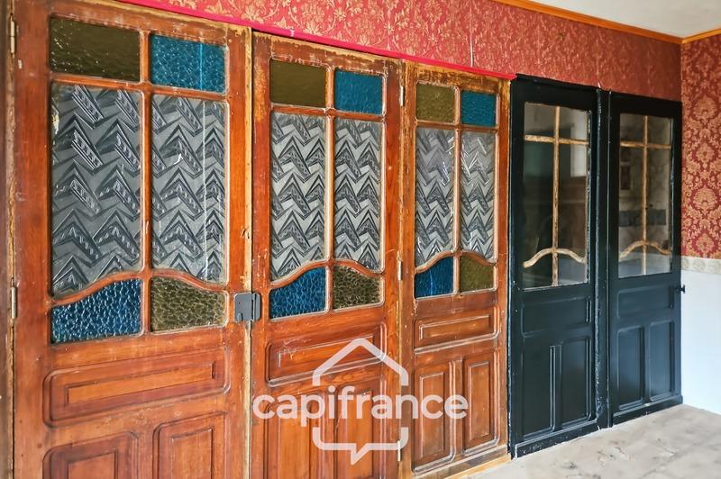 Maison - 450 m² - 11 pièces