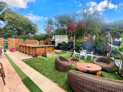 Maison - 100 m² - 3 pièces