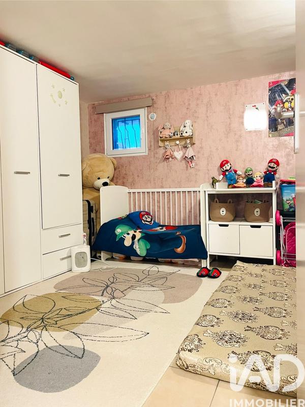 Maison - 161 m² - 10 pièces