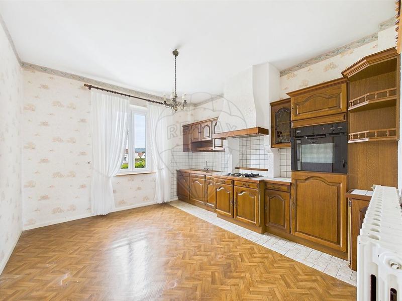 Duplex - 93 m² - 4 pièces