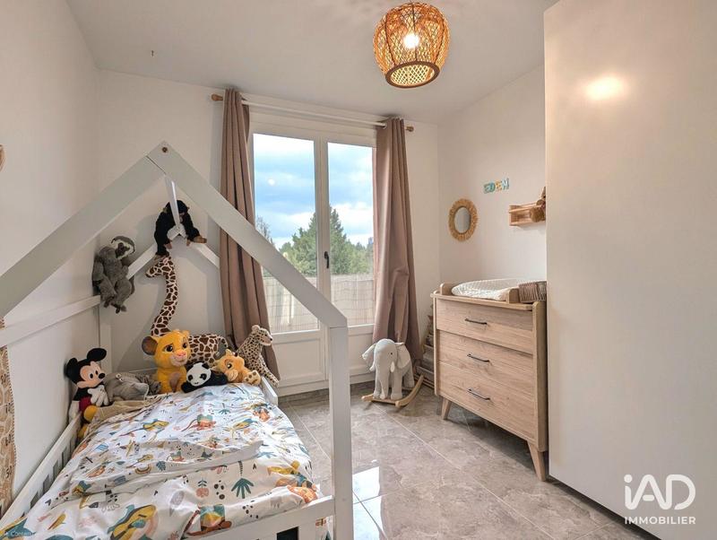 Appartement - 77 m² - 3 pièces