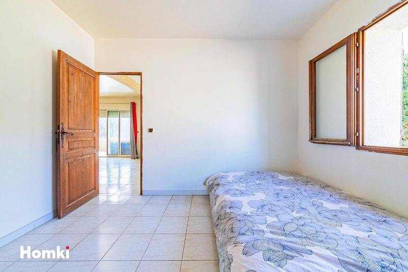 Maison - 178 m² - 7 pièces