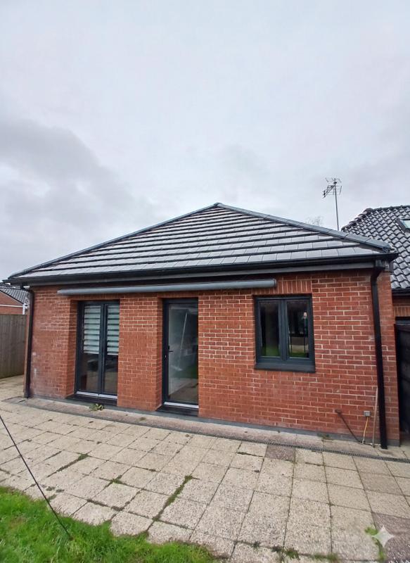 Maison - 90 m² - 4 pièces