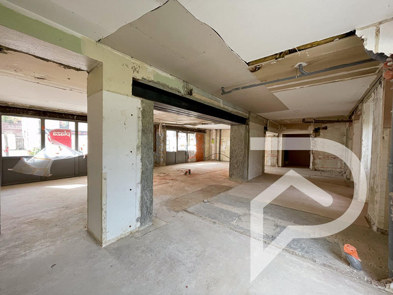 Local commercial - 185 m² - 3 pièces