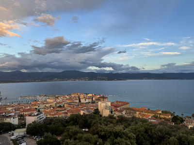 Appartement - 132 m² - 5 pièces