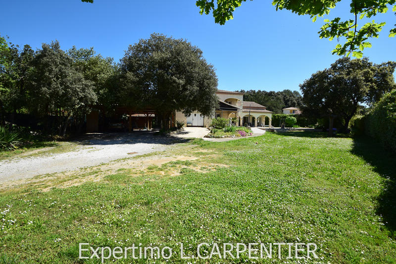 Villa - 180 m² - 6 pièces