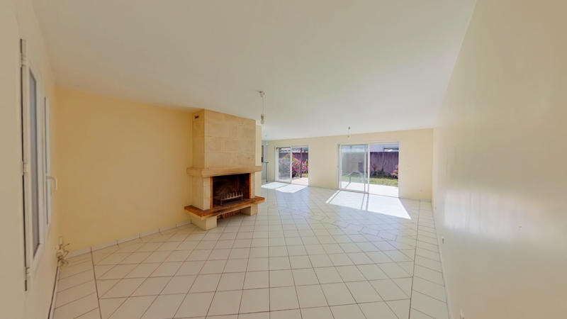 Maison - 179 m² - 7 pièces