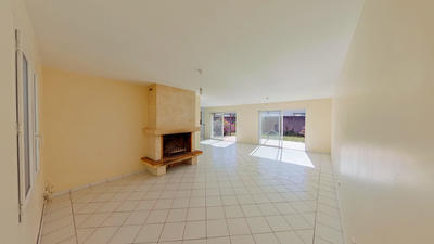 Maison - 179 m² - 7 pièces