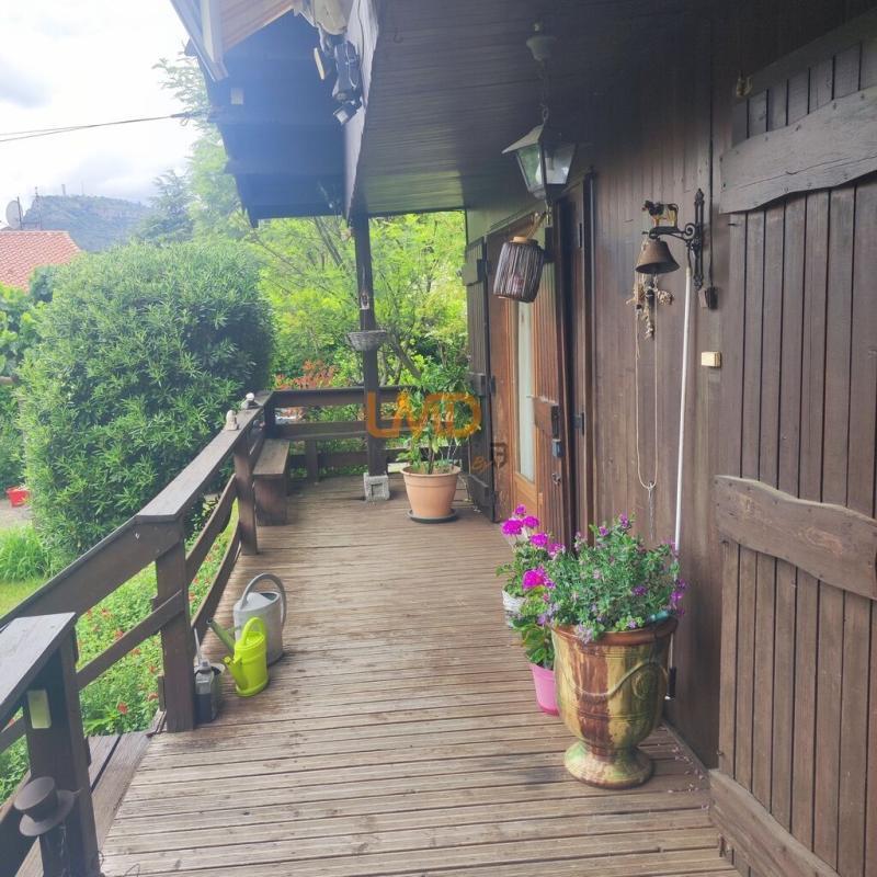 Châlet - 106 m² - 5 pièces