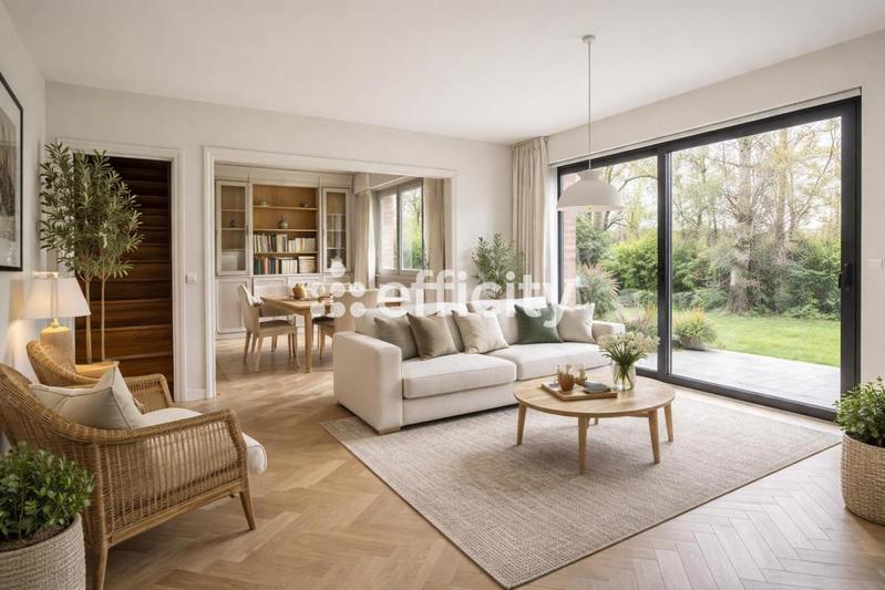 Maison - 140 m² - 5 pièces