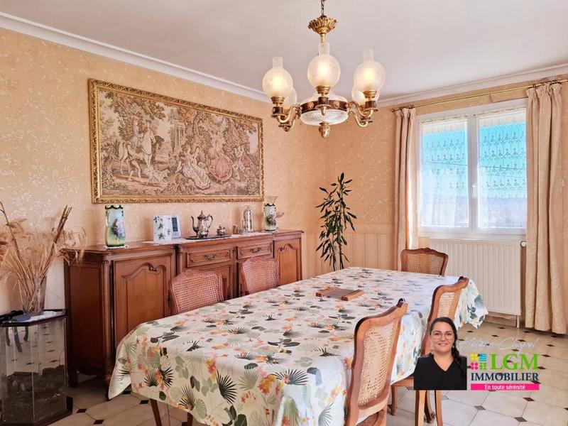 Maison - 166 m² - 5 pièces