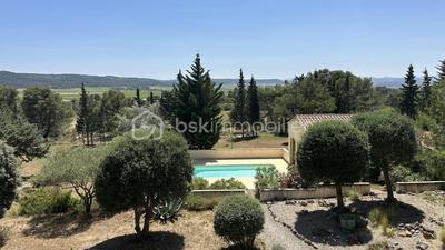 Villa - 130 m² - 6 pièces