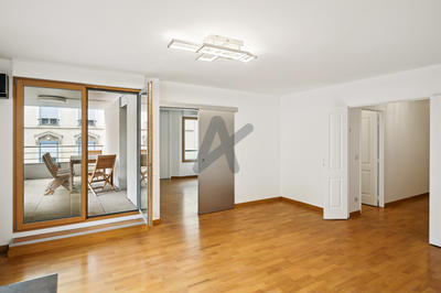 Appartement - 121 m² - 5 pièces